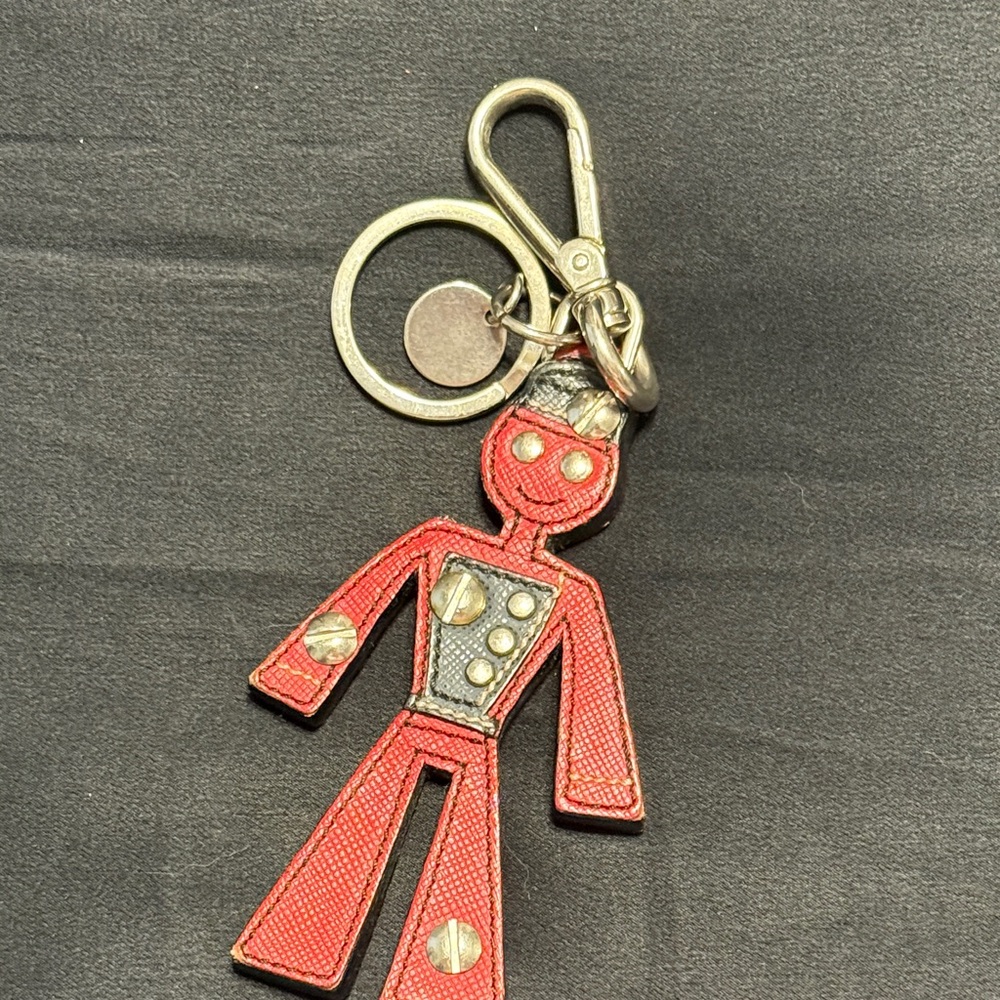 Prada Bellhop Red Leather Keychain with Metal Studs vintage - Picture 4 of 4